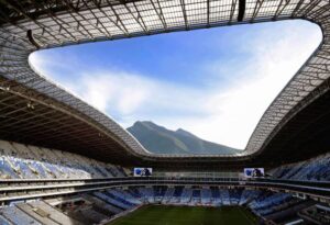 詹姆斯女儿,温馨倡议,用微笑拥抱,百姓彩票,彩票投注,在线购彩,彩票平台,彩票中奖